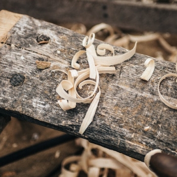 La hausse des matières premières : bois, aluminium